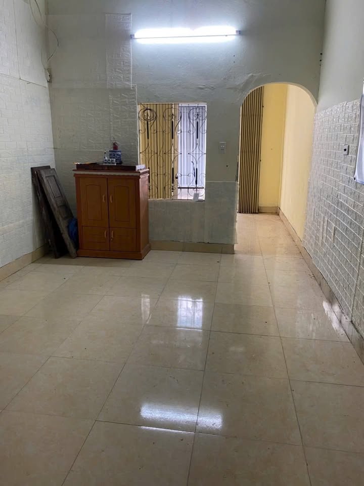 Đất Hữu Nghị Hòa Bình 50m² giá 1 tỷ - Tặng nhà cấp 4 ngay!