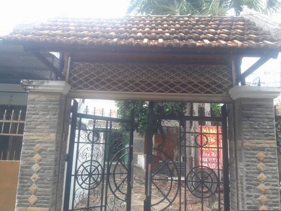 Nhà sân vườn mặt tiền đường Chu Văn An, Vạn Thạnh 263m² giá 26.3 tỷ - Đầu tư sinh lời ngay!