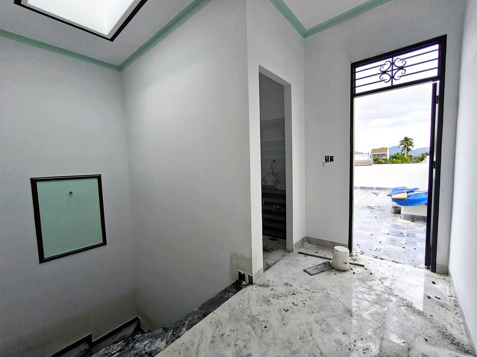 Nhà 3 Tầng Hẻm Cây Sung Tây Nha Trang 116m² giá 4.85 tỷ - Sẵn sàng vào ở!