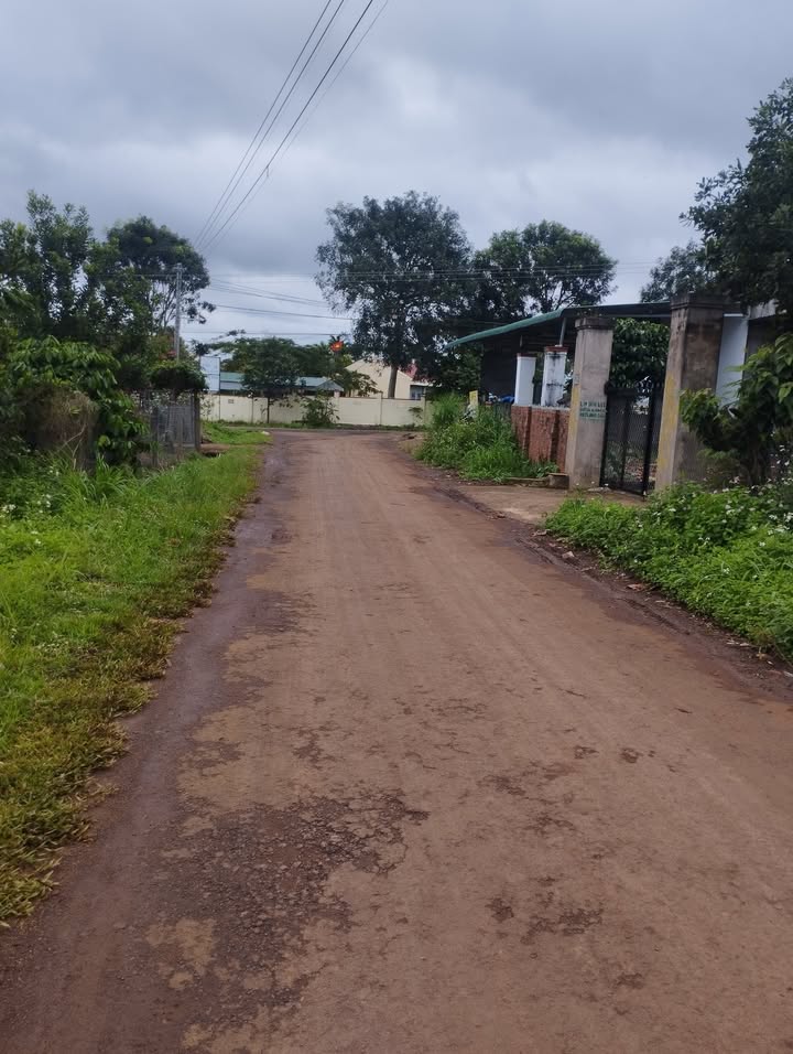 Đất thổ cư đường Xuân Hà, Phú Xuân 20m² - Sổ đỏ chính chủ, giá chỉ 930 triệu!