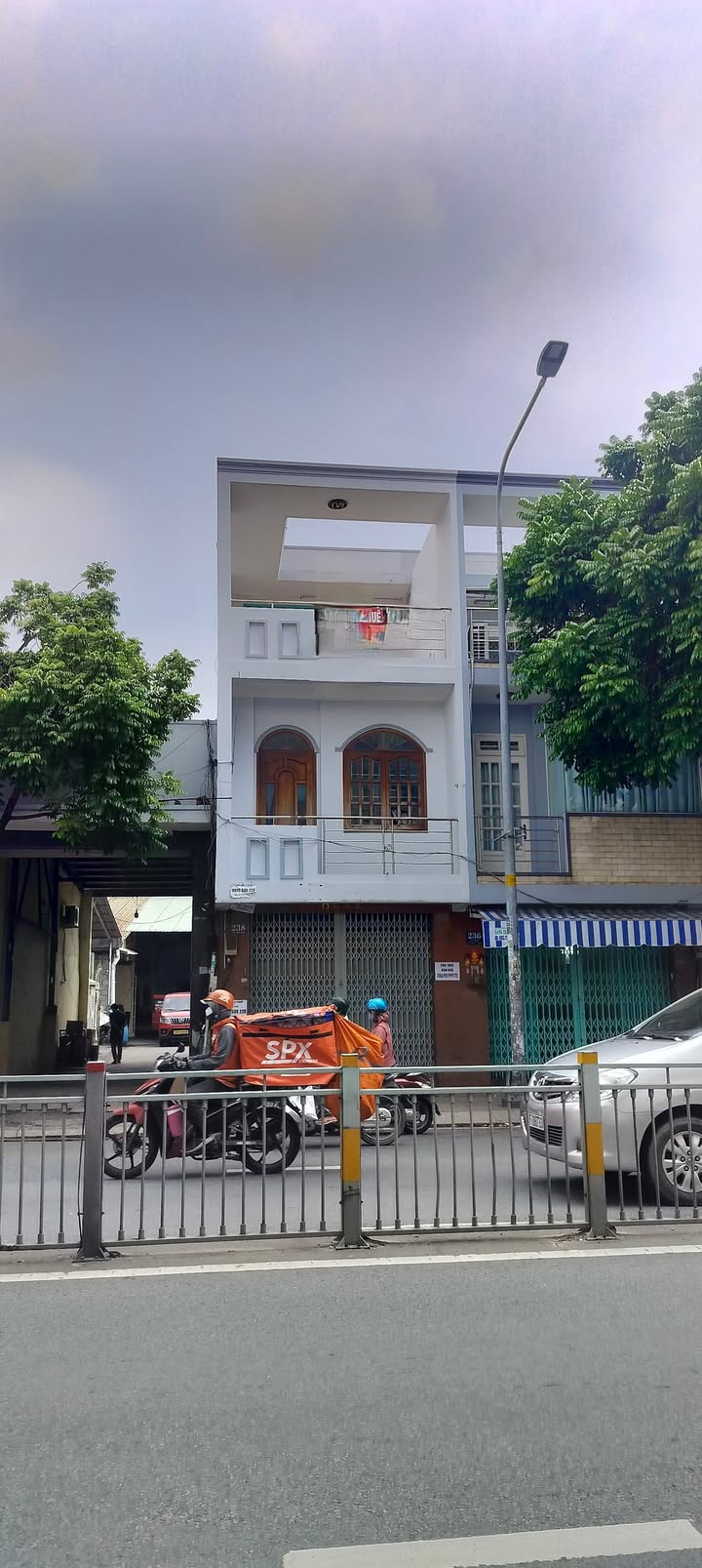 Nhà mặt tiền Lũy Bán Bích, Tân Phú 56m² giá 18 triệu - Kinh doanh đa ngành nghề!