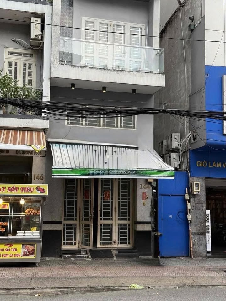 Cho thuê mặt bằng kinh doanh 144 Ngô Quyền, Quận 10 - Vị trí sầm uất, dễ dàng khai thác lợi nhuận!