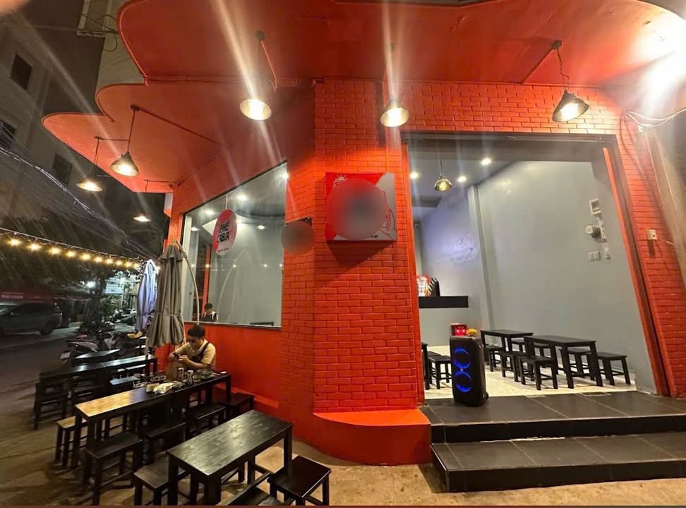 FrontHouse cho thuê tại đường Nguyễn Hữu Cảnh, Quận Bình Thạnh, 100m² - Vị trí đắc địa cho kinh doanh!