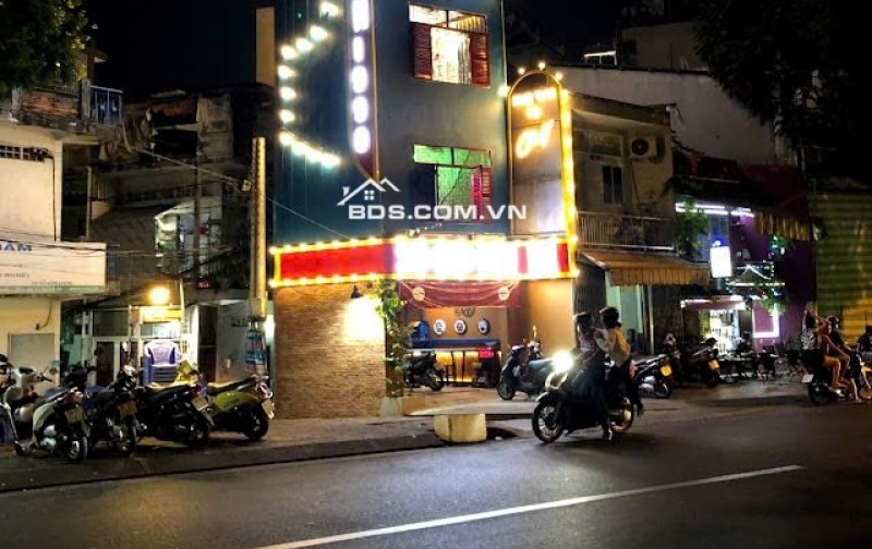 Bán gấp nhà phố 175 Hoàng Sa, Đa Kao, Quận 1 - Mặt tiền kinh doanh sầm uất, giá 7 tỷ!