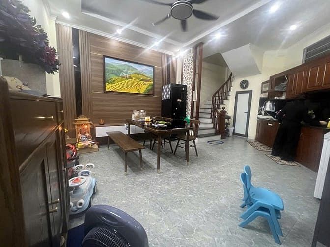 Nhà phố Lê Trọng Tấn, Thanh Xuân 50m² giá 9 tỷ - Gần ô tô, kinh doanh sầm uất!