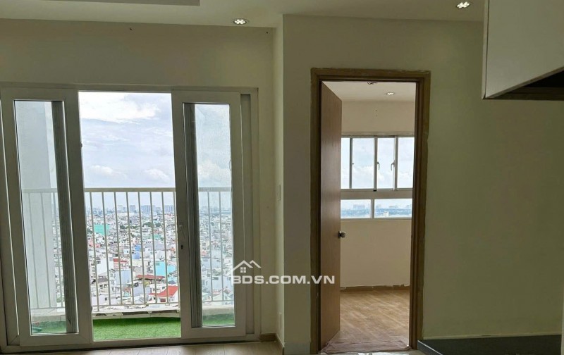 Căn hộ Phú Thạnh, Tân Phú 110m² giá 10 triệu - Nhà sẵn vào ở ngay!