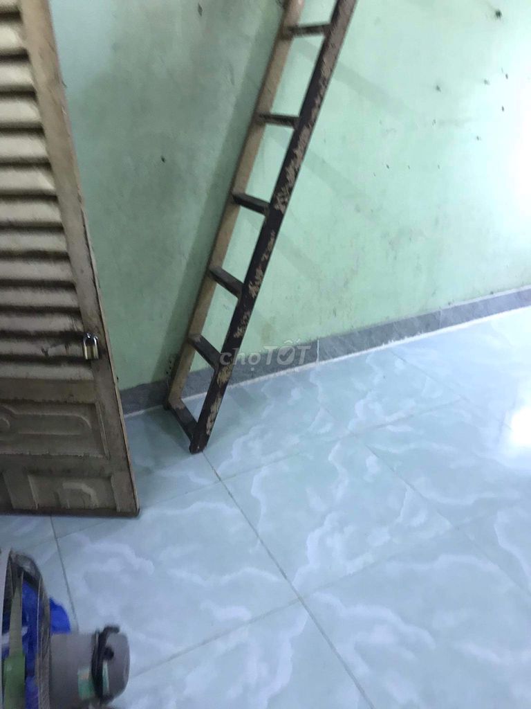 Phòng trọ Dĩ An Bình Dương 18m² giá 800.000 - Yên tĩnh, an toàn, gần chợ