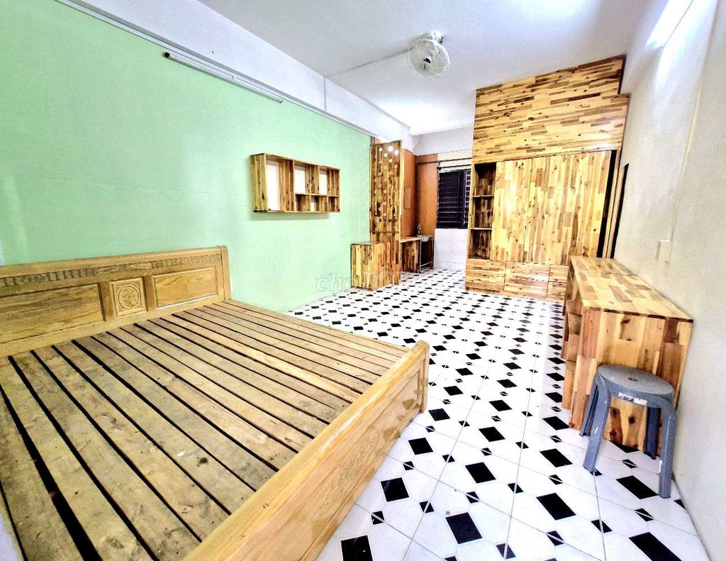 Phòng xinh thoáng mát 35m² tại 220B Trường Sa, Q3 - Độc lập riêng biệt, gần Đại Học Sư Phạm!