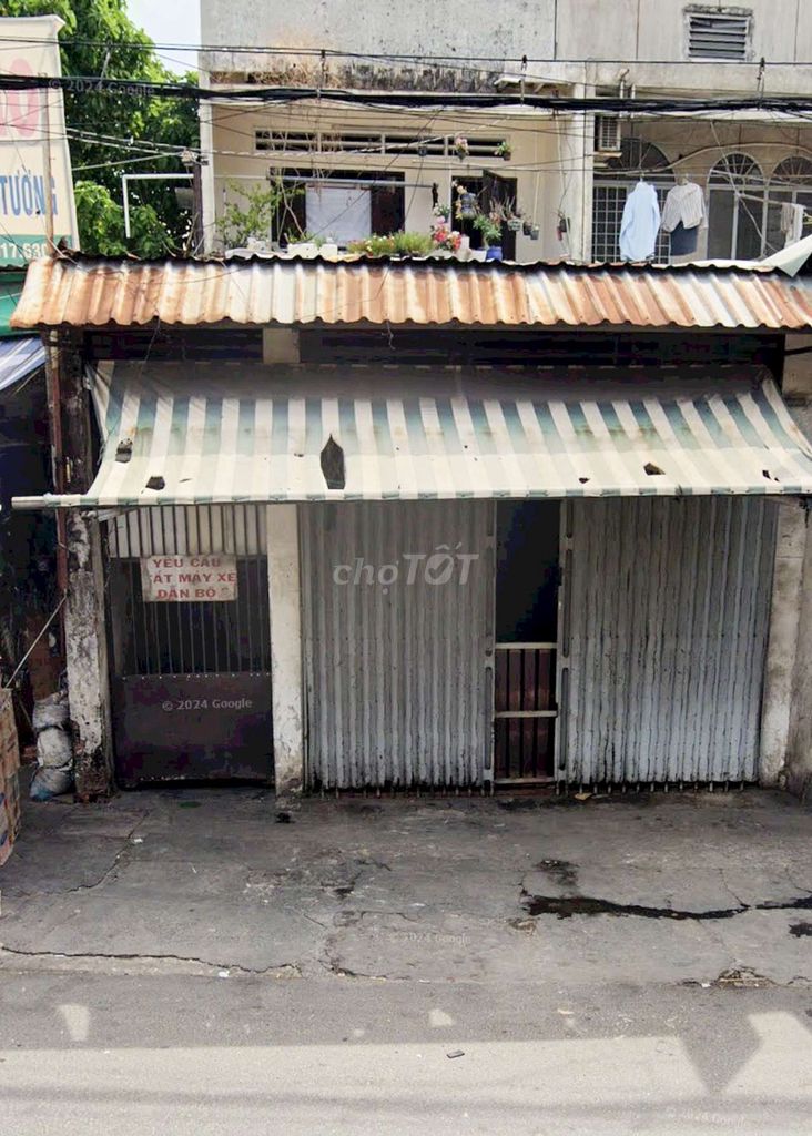 Cho thuê mặt bằng 43 Ung Văn Khiêm 20m² giá 1.2 triệu - Vị trí đắc địa cho kinh doanh!