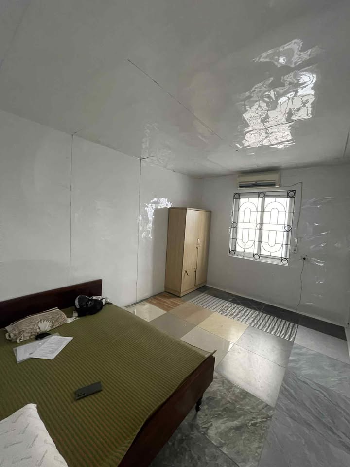 Phòng trọ Khu tập thể A40, Hà Đông 25m² giá 2.1 triệu - Nội thất đầy đủ, gần trường học!