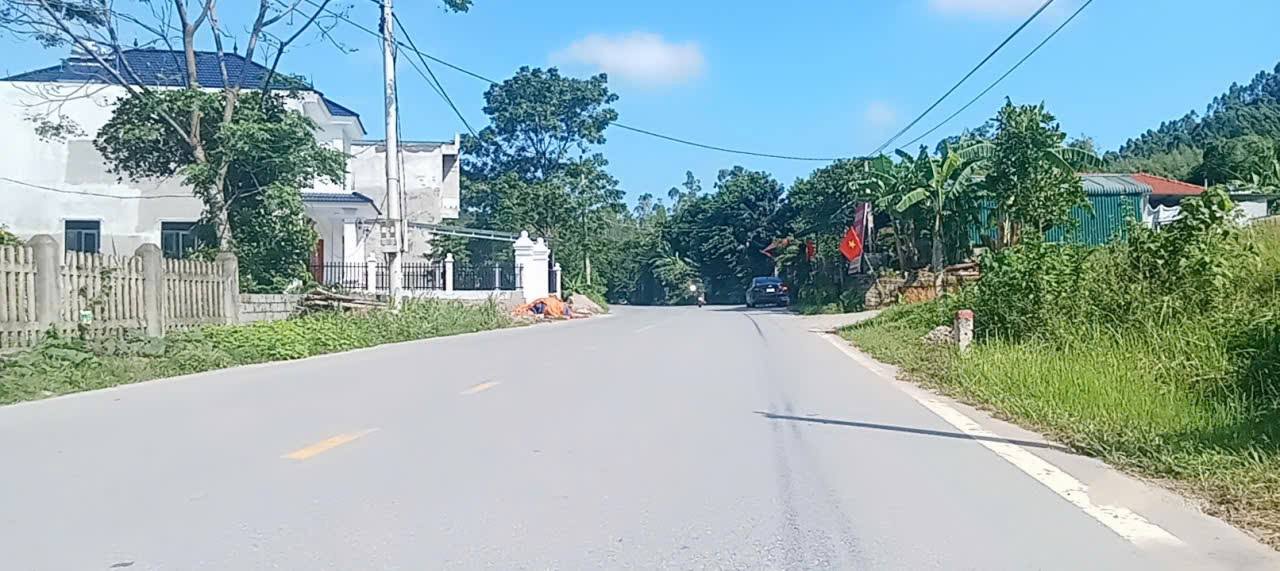 Đất thổ cư Xuân Hòa Lập Thạch 115m² giá 1.1 tỷ - Đường trục chính kinh doanh sầm uất!