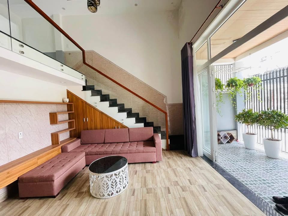Nhà lô góc Mân Thái Đà Nẵng 71m² giá nhỉnh 5 tỷ - Ô tô vào tận nơi!