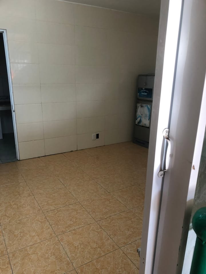 Nhà 3 tầng cho thuê Ngõ 20 Nguyễn Văn Cừ Hạ Long - Giá thỏa thuận hấp dẫn!