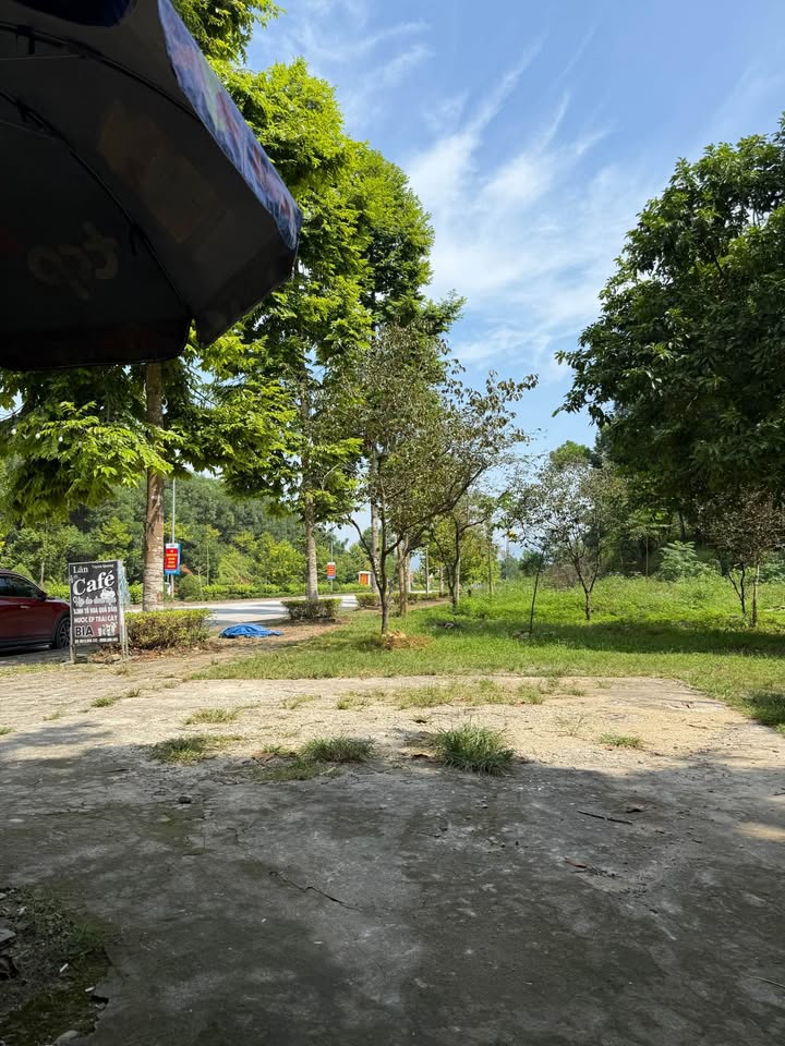 Đất Hưng Thành Tuyên Quang 200m² giá 1.6 tỷ - Vị trí đẹp, không ngập nước!