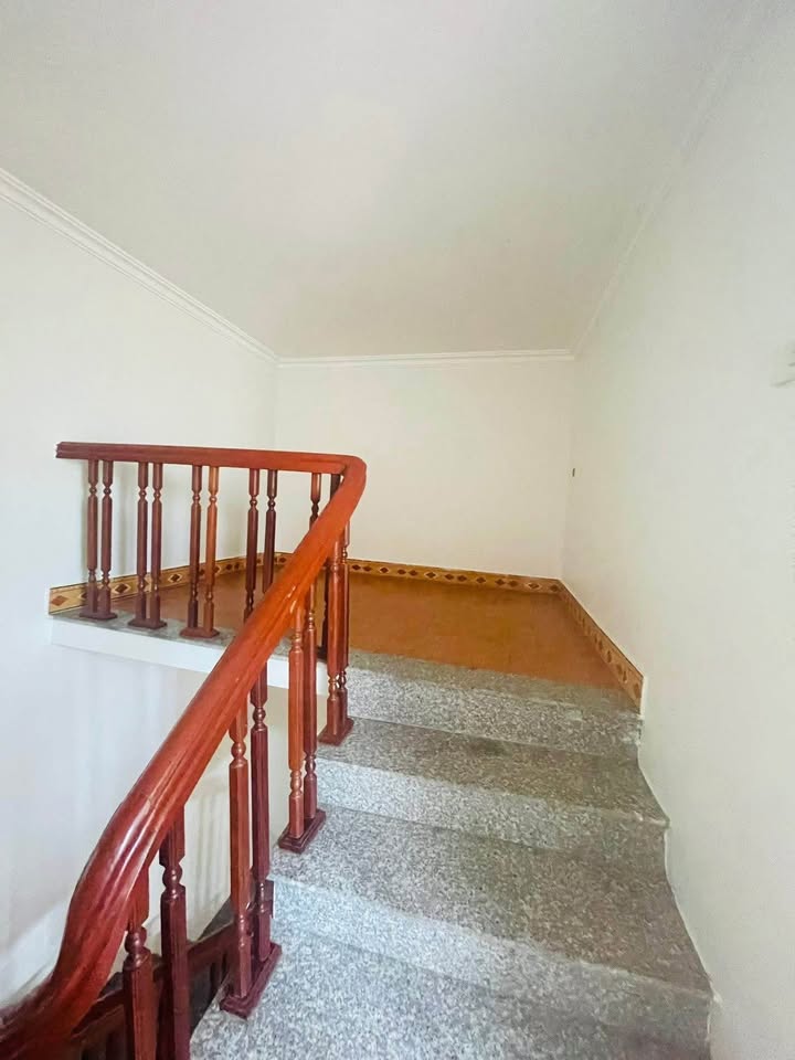 Nhà 2 tầng đường Chu Văn An, Nam Bình 105.6m² giá 4.xx tỷ - Nhà đẹp, nhiều phòng ngủ!