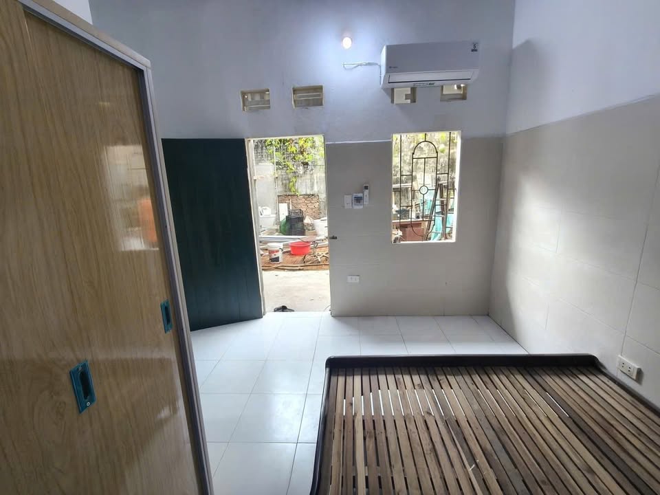 Phòng cho thuê 136 Cầu Diễn, Bắc Từ Liêm - Giá 2.5 triệu, tự do giờ giấc!