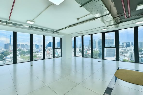 Cho thuê văn phòng Trần Quang Khải, Quận 1 - Diện tích 184m², view sông tuyệt đẹp!