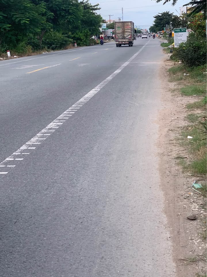 Đất mặt tiền Quốc lộ 1A, Mỹ Xuyên, 525m² giá 800 triệu - Đầu tư sinh lời ngay!