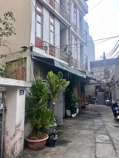 Nhà đẹp Kim Giang 49m² giá thương lượng - Kinh doanh sầm uất ngay cạnh phố lớn!