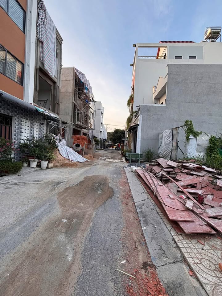 Đất thổ cư Hồ Văn Long, Bình Tân, 60m² giá 3 tỷ - Dân trí cao, an ninh!