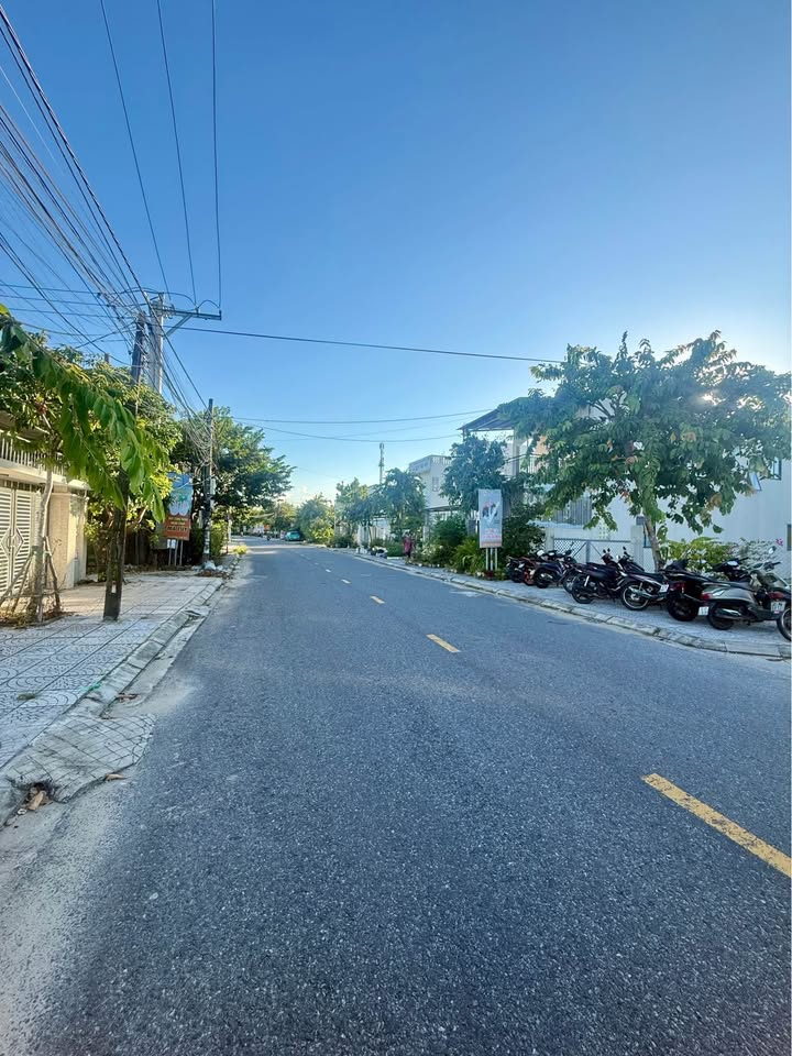 Đất nền Cẩm Hà, Hội An 260m² giá 7.8 tỷ - Lô góc tiềm năng sinh lời!