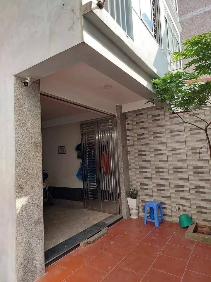 Phòng cho thuê tại Ngõ 107 Trần Khát Chân, 20m² chỉ 3 triệu/tháng - Không ở cùng chủ