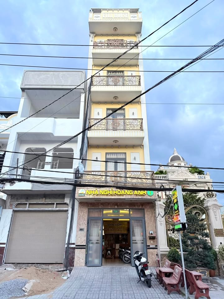 Khách sạn 15 phòng mặt tiền Mậu Thân 90m² giá 11.5 tỷ - Đầu tư sinh lời ngay!