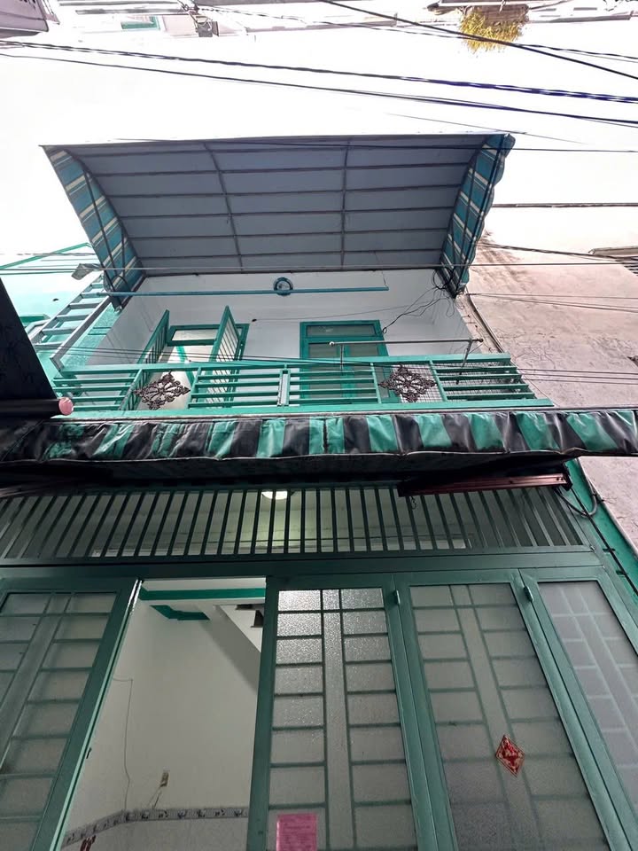 Nhà cho thuê Hiệp Thành Q12 28m² giá 4.5 triệu - Dọn vào ở ngay!