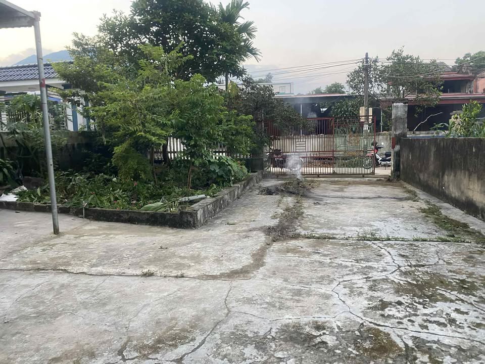 Đất thổ cư Xóm Chuối, xã Vạn Phú, 470m² giá 1.5 tỷ - Cơ hội đầu tư lý tưởng!