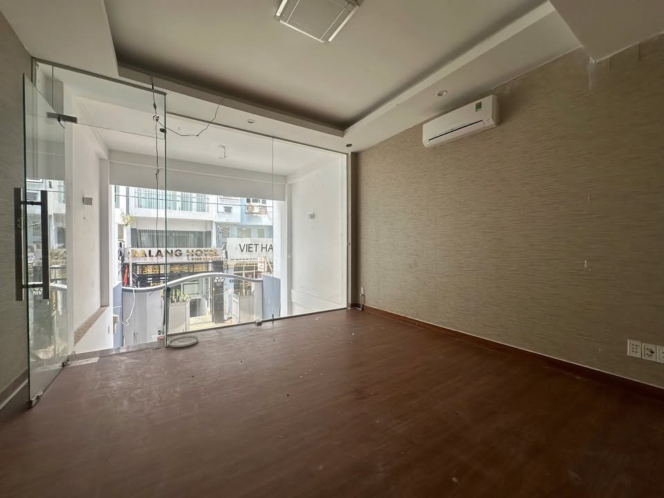 Mặt bằng kinh doanh cho thuê tại Nguyễn Văn Mai, Quận 3 - Giá 10 triệu/tháng