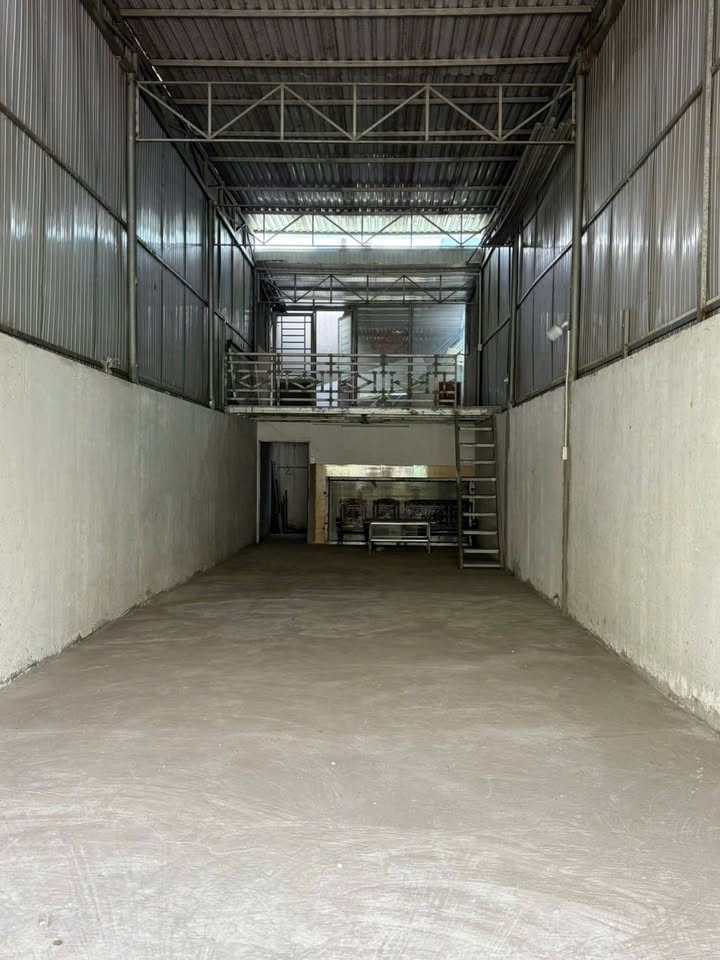 Kho xưởng cho thuê Thạnh Xuân Q12 - Diện tích 110m², giá 7 triệu/tháng - Kinh doanh đa ngành nghề!
