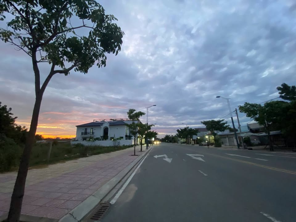 Lô đất 120m² đường Lý Chính Thắng, Phan Rang - Giá ưu đãi chỉ 3.2 tỷ!