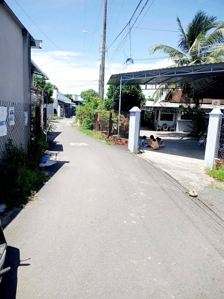 Đất 3 mặt tiền Long Điền 198m² giá 1.9 tỷ - Cơ hội đầu tư hấp dẫn!