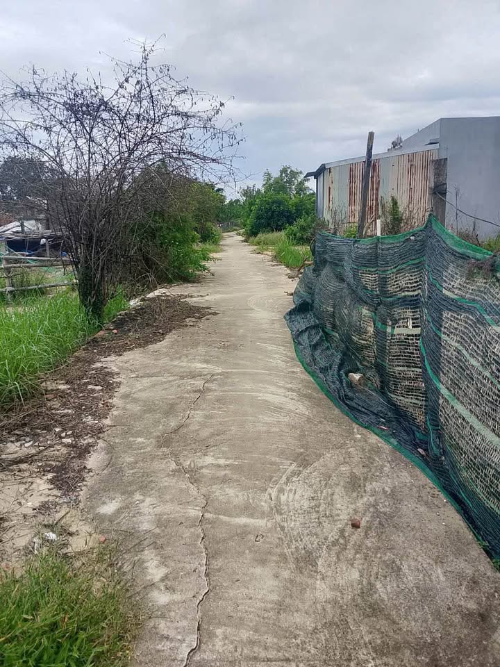 Đất nền Điện Dương, Điện Bàn 120m² giá 1.4 tỷ - Vị trí thuận lợi, dân cư đông đúc!