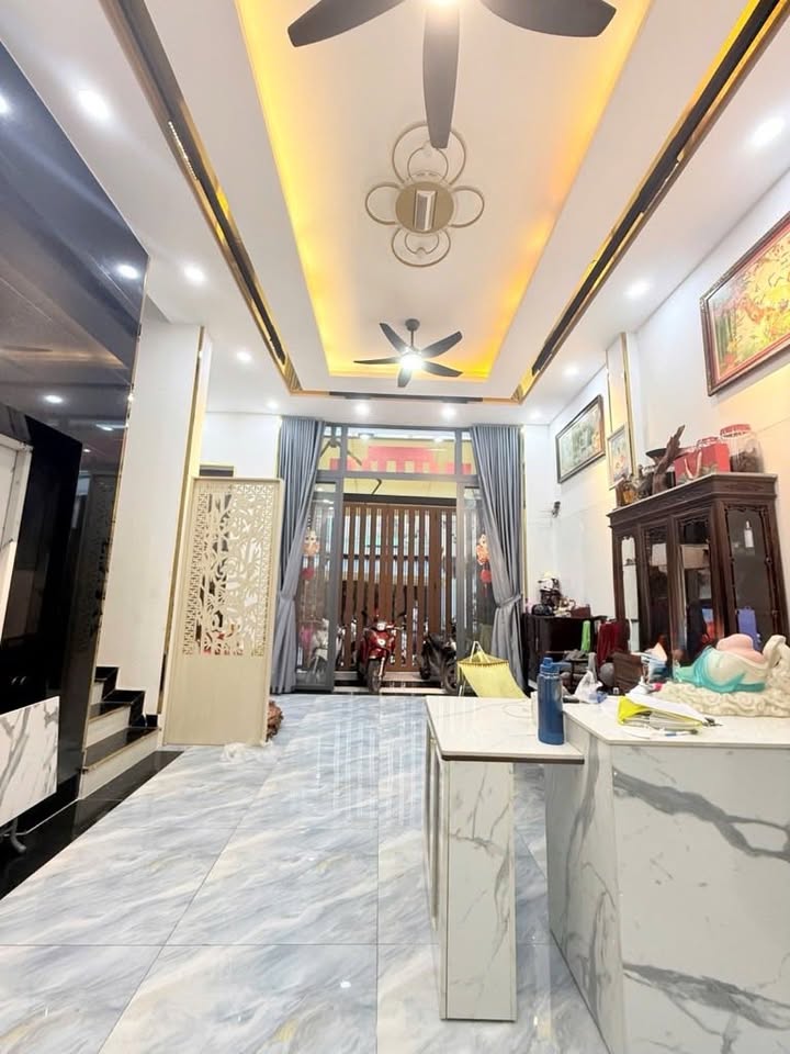 Nhà phố Lê Văn Quế, Tân Bình 70m² giá 9 tỷ - Đầu tư sinh lời ngay!