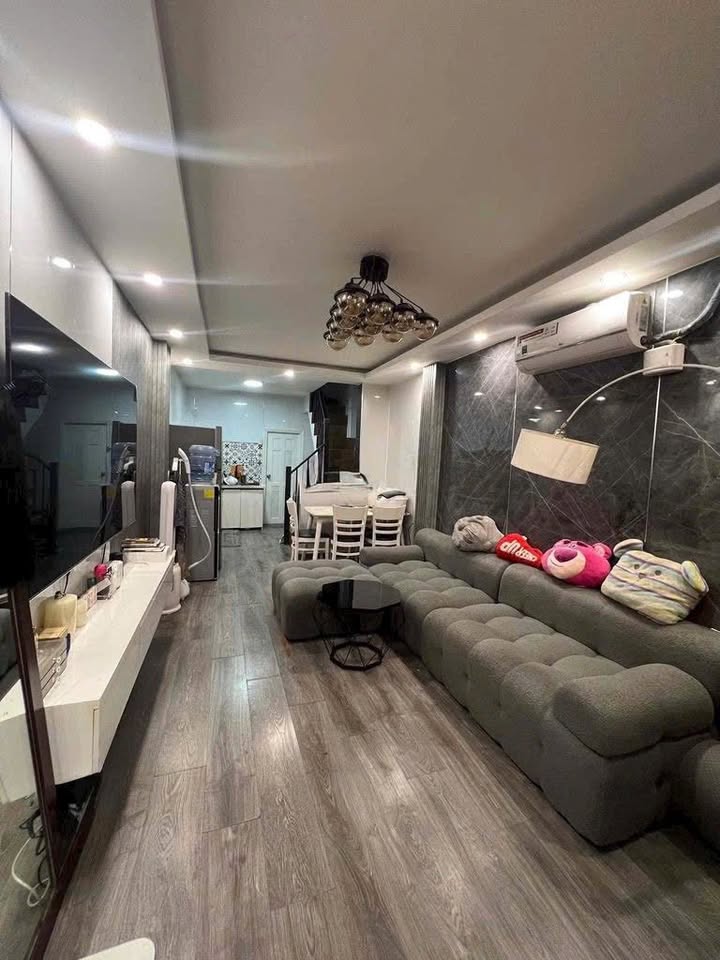 Nhà cho thuê tại chợ Nguyễn Sơn, Tân Phú - 33m², chỉ 12 triệu/tháng!