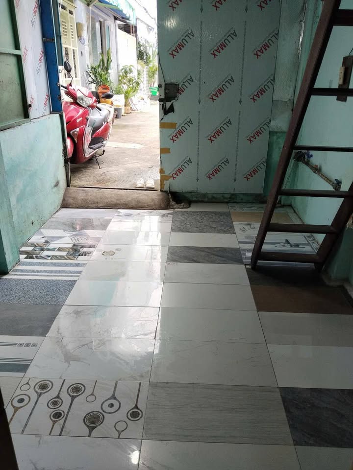 Phòng trọ cho thuê tại Bình Tân 2.5 triệu - Mặt tiền hẻm rộng rãi, thoáng mát!