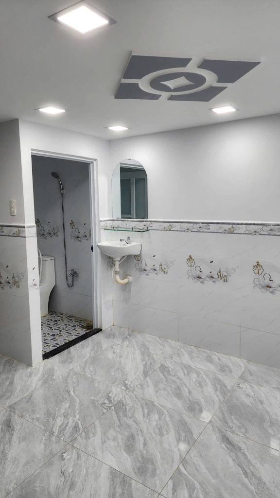 Nhà nhỏ xinh đường Liên Khu 2/5, phường Hiệp Thành, quận 12 - Sẵn sàng dọn vào ở!