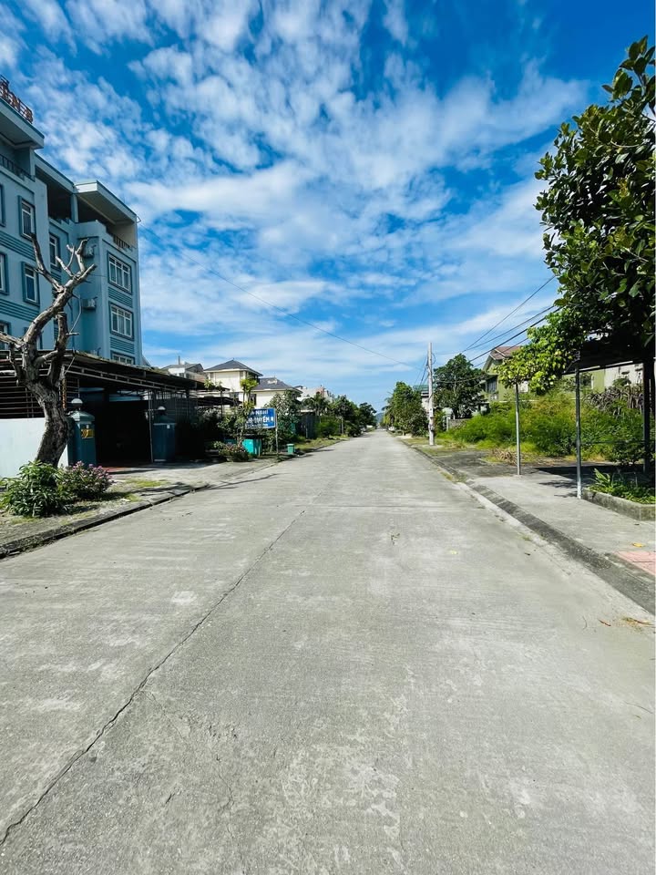 Bán lô đất thổ cư Trục Thẩm Quyến 8, Cẩm Phả, 268m² - Hướng Bắc, giá chỉ 5.36 tỷ!