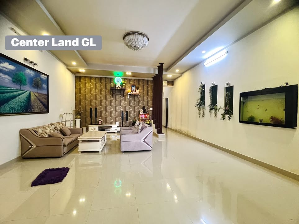 Nhà hẻm Phạm Ngũ Lão, Pleiku 174m² giá 2.7 tỷ - Đường thông thoáng, tiện nghi đầy đủ!