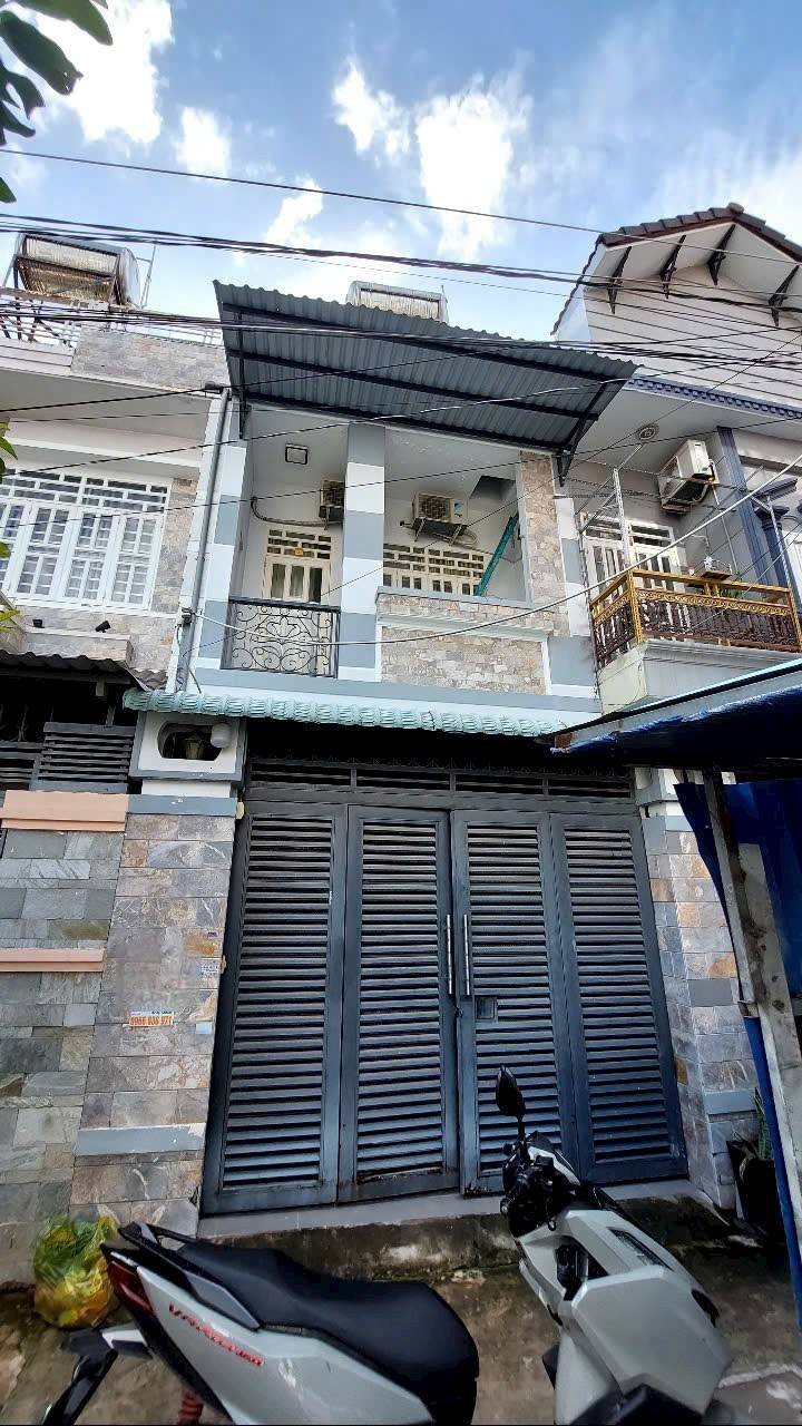 Nhà phố 1135 Huỳnh Tấn Phát, Phú Thuận, Quận 7 - Giá 4.9 tỷ - Sổ hồng chính chủ!