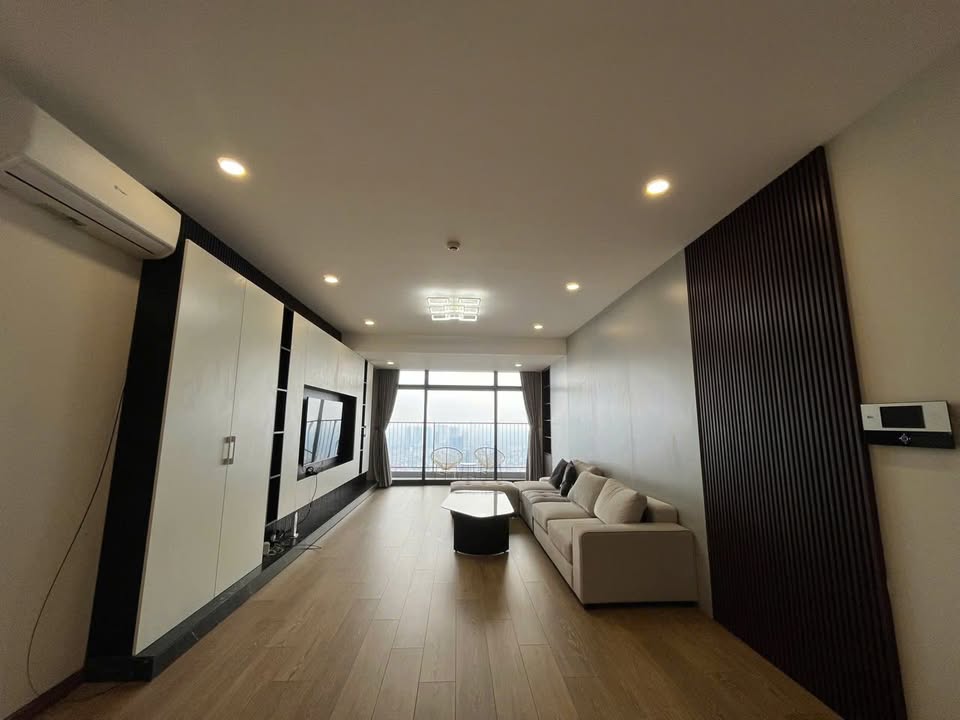 Căn hộ Discovery Complex Cầu Giấy 100m² - Cho thuê gấp chỉ 18 triệu/tháng!