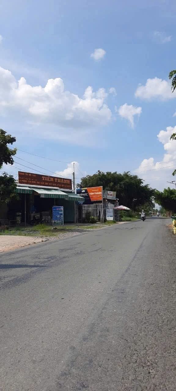 Đất mặt tiền đường DT 905, xã Tân Phú, TP Tam Bình, 1,63 ha - Cơ hội đầu tư sinh lời!