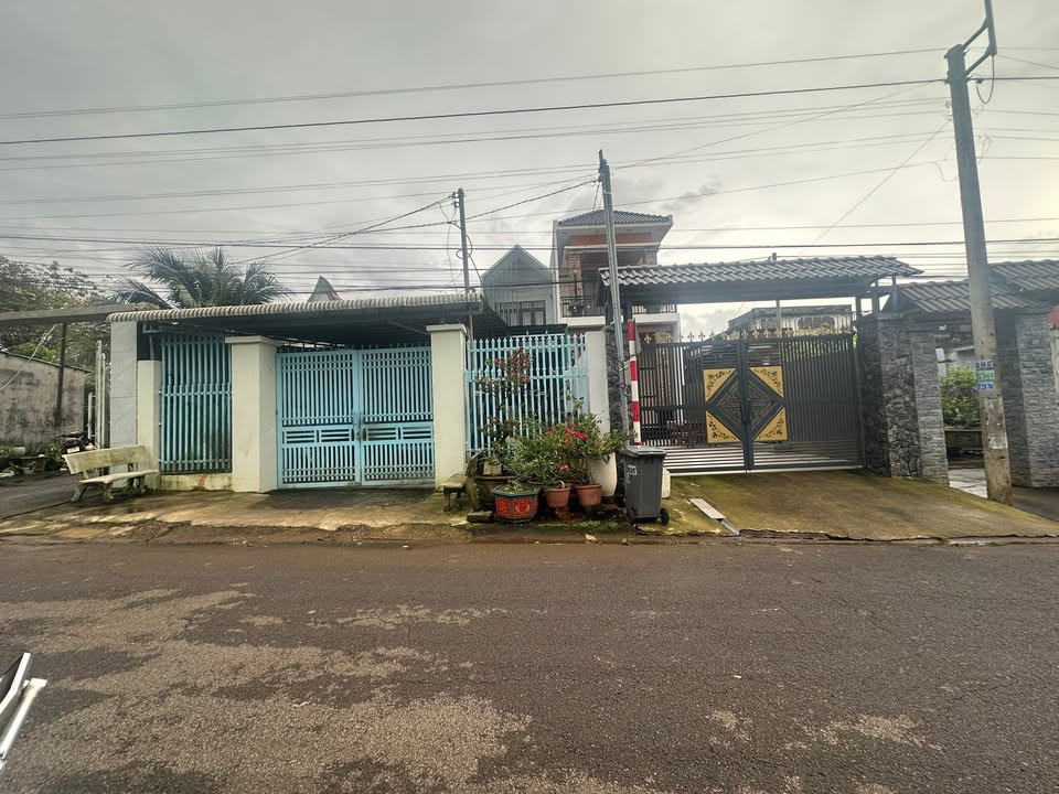 Nhà Hàng Gòn Long Khánh 160m² giá 1.75 tỷ - Đường nhựa rộng rãi!