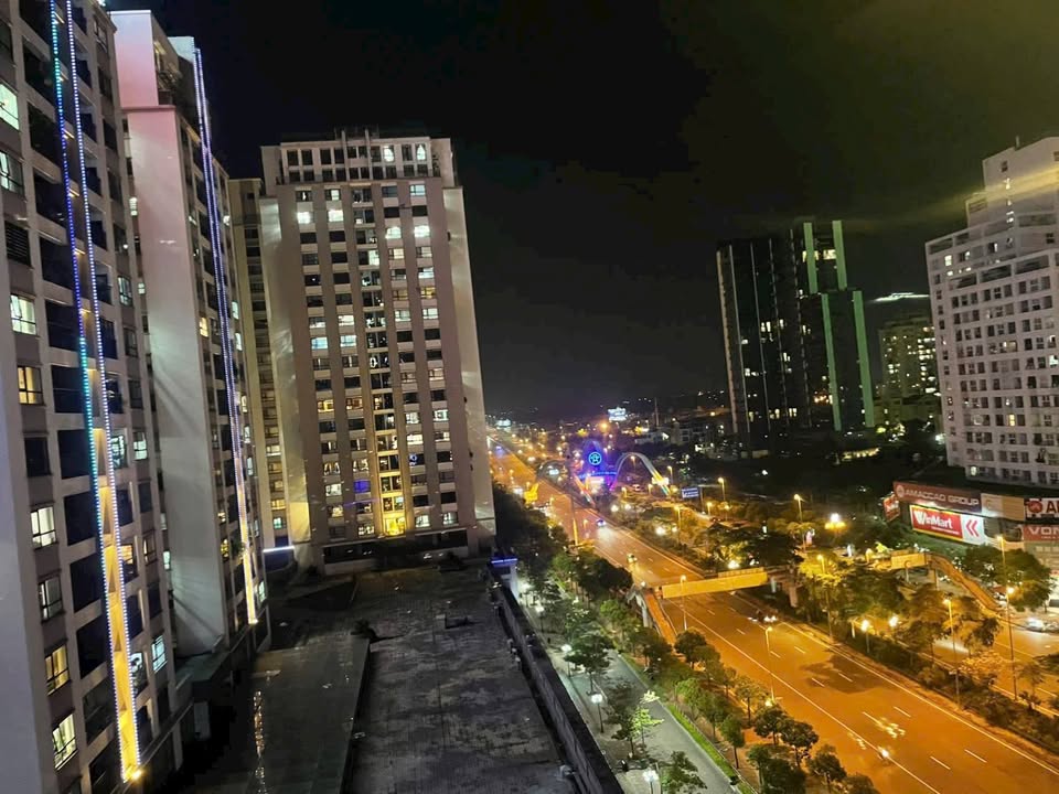 Căn hộ Udic Westlake Tây Hồ 168m² giá 25 triệu - Full nội thất, view đẹp!