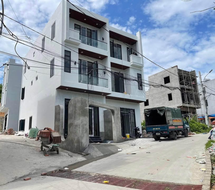 Nhà 3 Tầng Hà Trung 70m² Giá Từ 2.8 Tỷ - Cơ Hội Đầu Tư Hấp Dẫn!