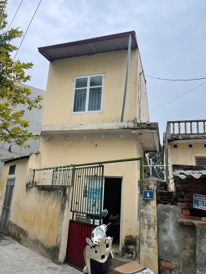 Nhà 2 tầng lô góc Phạm Ngũ Lão 58m² giá 2 tỷ - Vị trí đắc địa tại Sơn Tây!