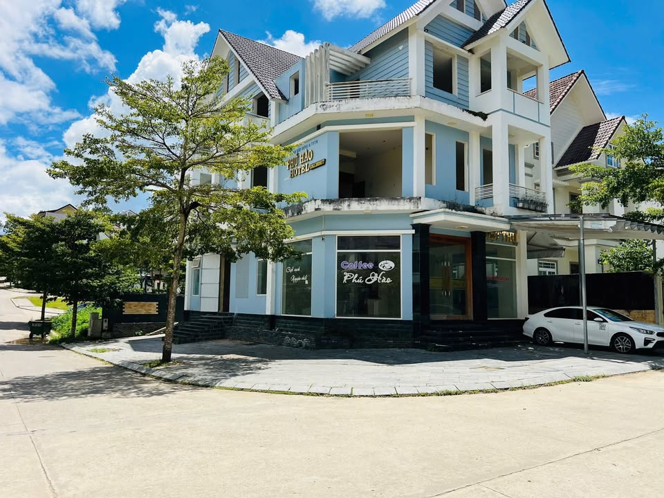 Cho thuê nhà 2 mặt tiền Golf Valley, Đà Lạt 345m² - Phù hợp kinh doanh đa ngành nghề!
