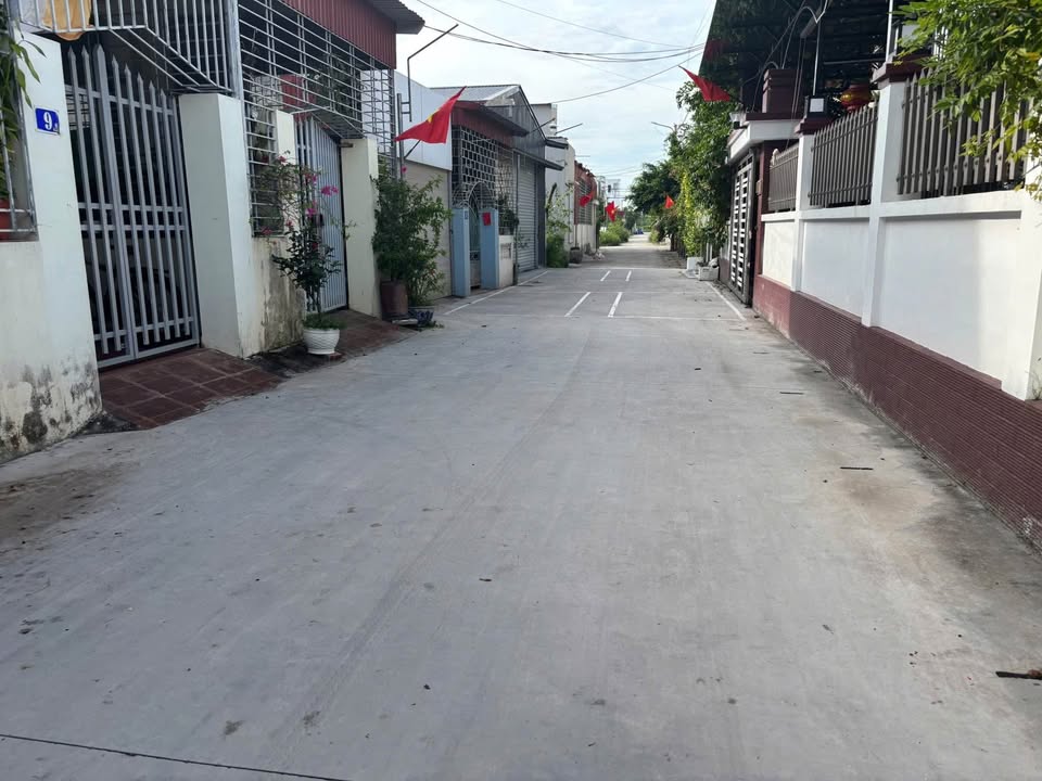 Nhà riêng Ngõ 93 Tân Thành 99m² giá 2.1 tỷ - Chính chủ bán gấp!