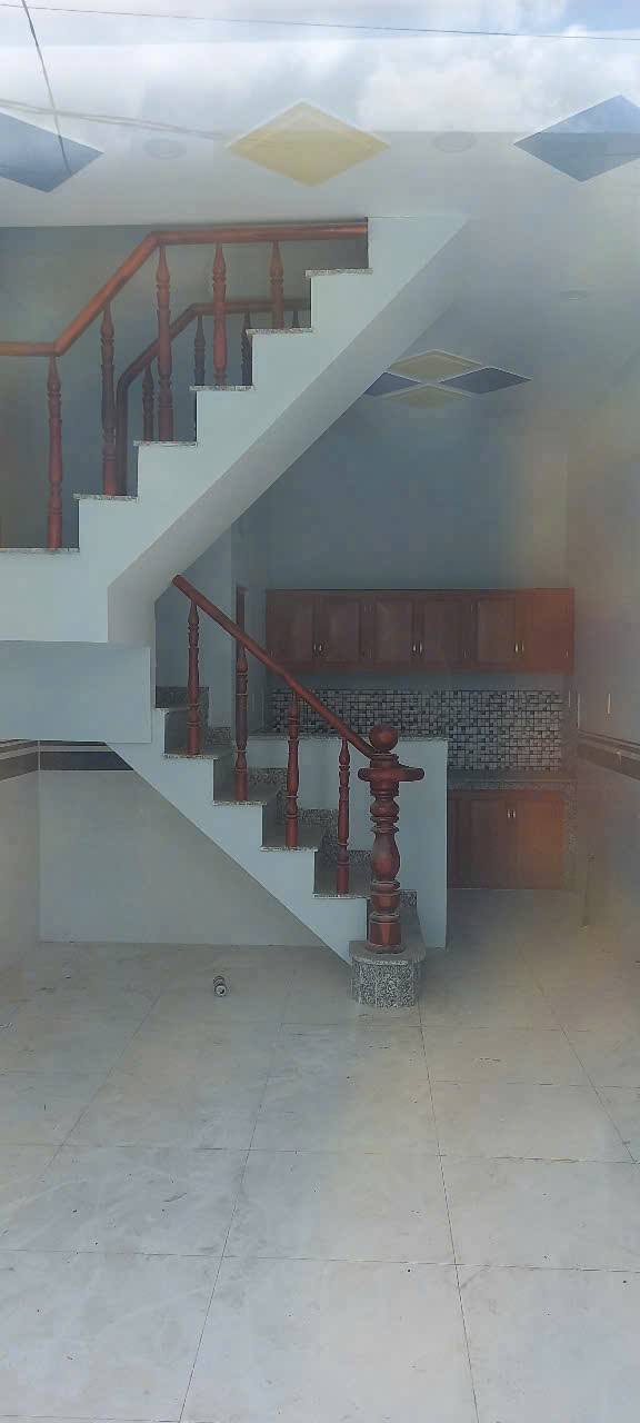 Nhà 2 tầng Ấp 5 Đức Hòa Đông 32m² giá 3 tỷ - Đầu tư sinh lời ngay!